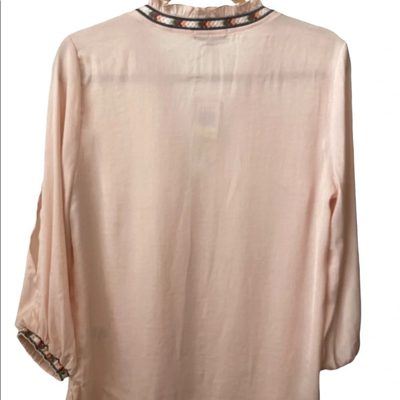 Democracy Long Sleeves Top Medium BNWT - Picture 3 of 6